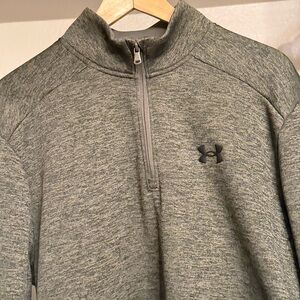 Under Armour Army/Military Green Quarter Zip Up Sweater.  Size Lg - Loose Fit